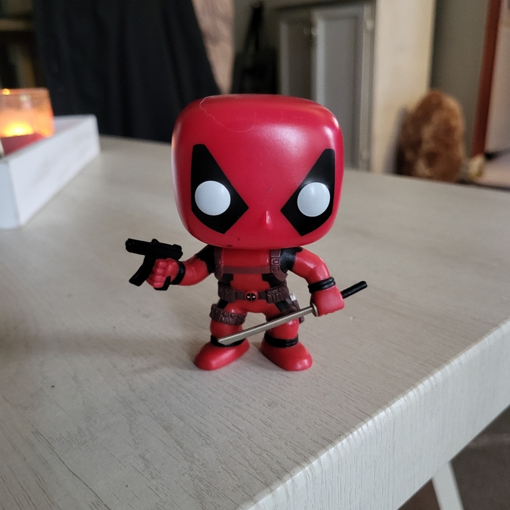 Deadpool funko bobble head *out of box*